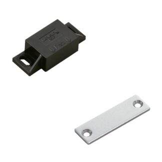 Loqueteau magnétique scellé pour salle blanche avec contre-plaque en acier inoxydable de SUGATSUNE / Lamp (Japon)