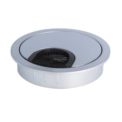 Passage de câbles de haute qualité en zamak, Ø 60 mm pour bureau avec joint brosse, surface : look aluminium. Guide-câbles de table Passage de câbles de SISO / Danemark
