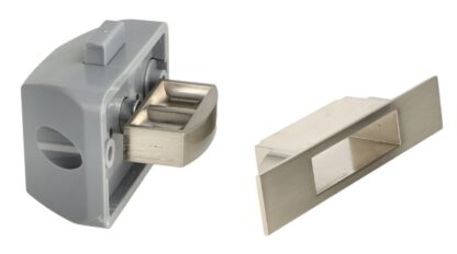 Bouton-pression de haute qualité avec fermeture en douceur et fonction de poignée, en zamak, surface : aspect acier inoxydable, finition : rectangulaire, 14.03.044-0. – Image 3