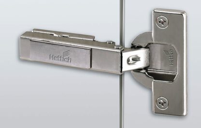 Charnière Hettich Intermat 110° 48049, modèle de perçage 52 x 5,5 mm avec plaque de montage en forme de croix. Charnière de meuble Intermat 9943, disponible pour porte standard (porte en bois), porte avec cadre en bois, porte avec cadre en aluminium, à vi – Image 4