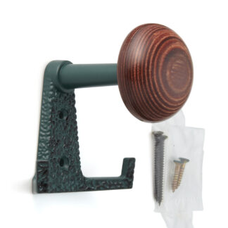 Patère classique de haute qualité pour montage mural, avec pointe de crochet en bois massif, capacité de charge : 15 kg, surface : vert patiné, SW-B-75. Patères pour armoire, entrée, salon et bien plus encore, par Sugatsune / LAMP® (Japon)