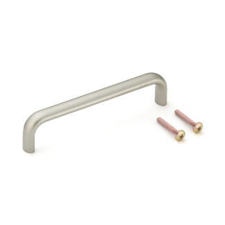 Poignée de meuble solide de haute qualité en alliage d’aluminium robuste, nickelé, mat satiné, 128 mm (5.1 ») KK-H130SNI. Poignée KK-H130SNI pour armoire de cuisine, armoire de salon, mobilier de bureau, meubles de chambre à coucher, par Sugatsune / 