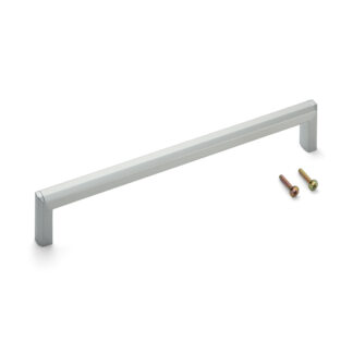 Poignée de meuble solide de haute qualité en alliage de zinc (ZDC) et alliage d’aluminium, chromé, satiné mat, 269 mm (10.6 ») XLA-HA256. XLA-HA256 en alliage de zinc (ZDC) et poignée d’armoire en alliage d’aluminium pour meubles, par Sugatsune / LAM