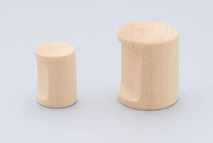 Poignée de bouton de meuble de haute qualité en bois massif, surface: naturel, 16 mm (0,7 ») SMRB16. Poignée en bois naturel pour tiroir, porte de meubles, armoire de cuisine et bien plus encore, par Sugatsune / LAMP® (Japon) – Image 3