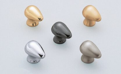 Poignée de bouton de meuble en laiton de haute qualité, surface: nickel noir, 28,5 mm (1,2 ») B046-30BN. Poignée en laiton pour tiroir, porte de meubles, armoire de cuisine, armoire de bureau et bien plus encore, par Sugatsune / LAMP® (Japon) – Image 3