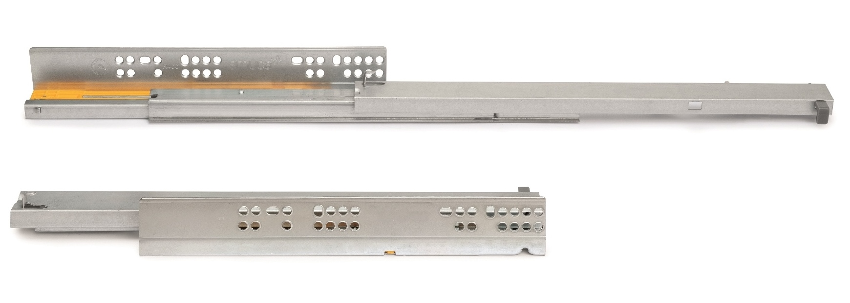Glissière sous le sol, capacité de charge : 30 kg (67 lbs), 250 mm (9-27/32"), version : rallonge complète avec fermeture amortie, 3124005. Coulissant sous le plancher de haute qualité pour tiroir en bois, tiroir en bois, étagère en bois et bien plus encore, par EMUCA – Image 6